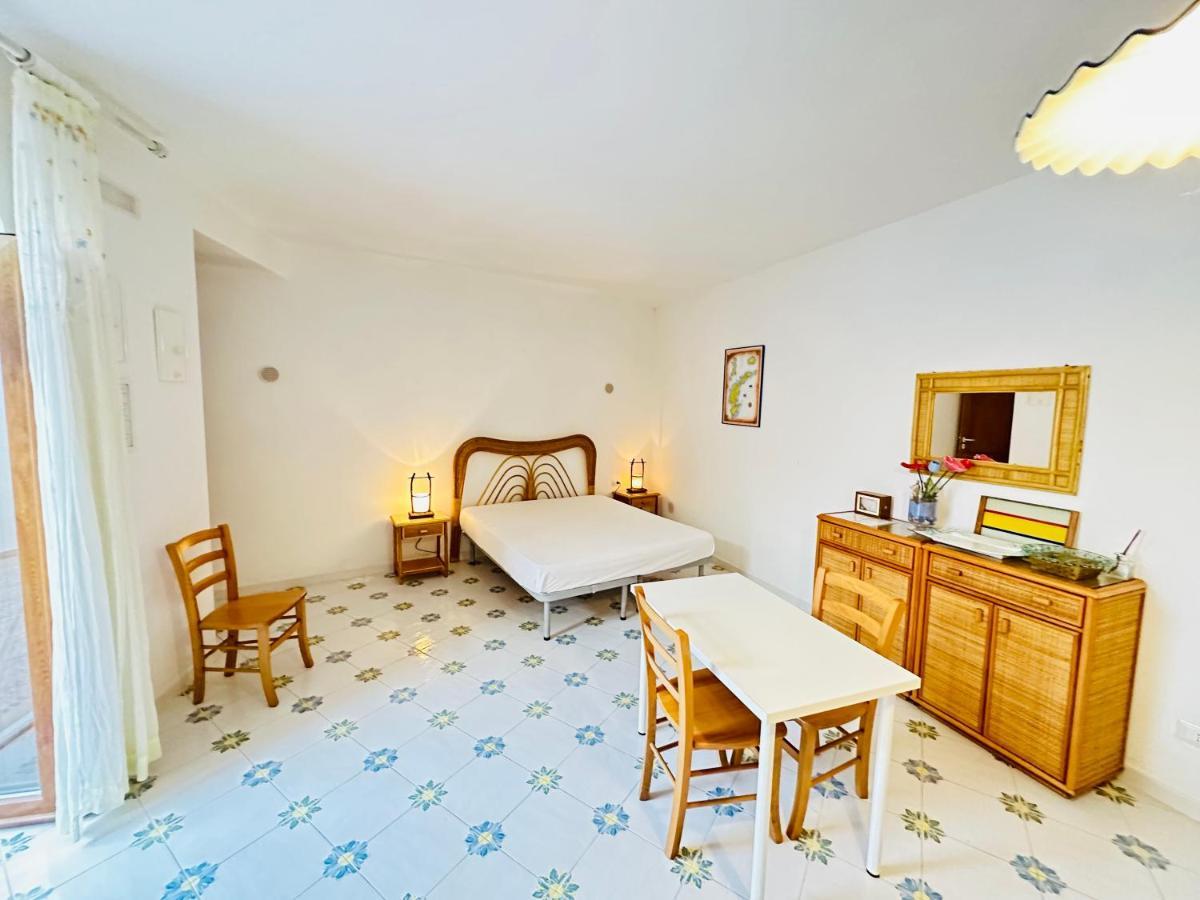 La Donzella - Immobilevante Ponza Esterno foto